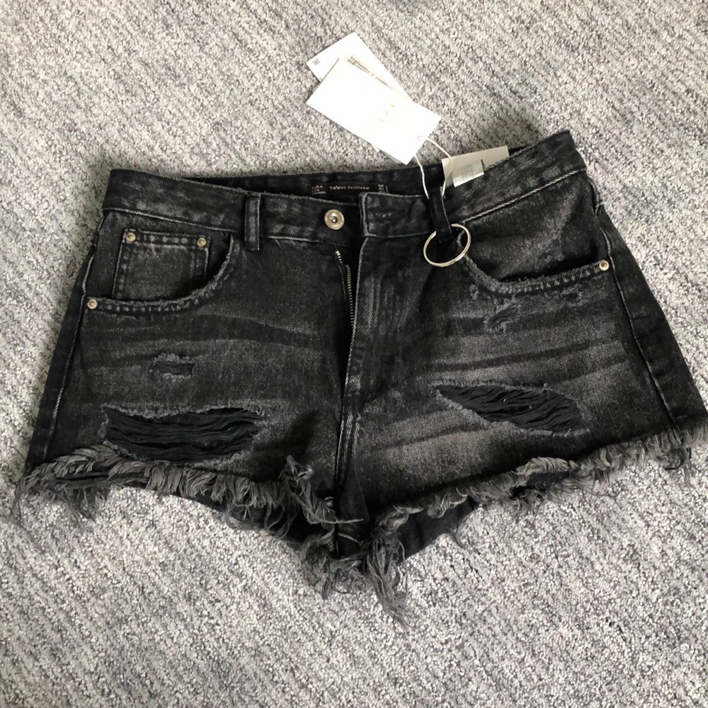 NWT Zara Distressed Denim Shorts